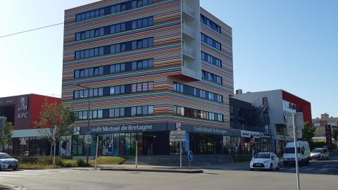 IMMEUBLE DE BUREAUX ET LOGEMENTS "LE PHARE D'IROISE"