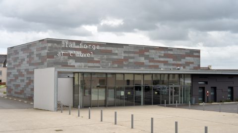SALLE CULTURELLE "LA FORGE" - PLOUVIEN